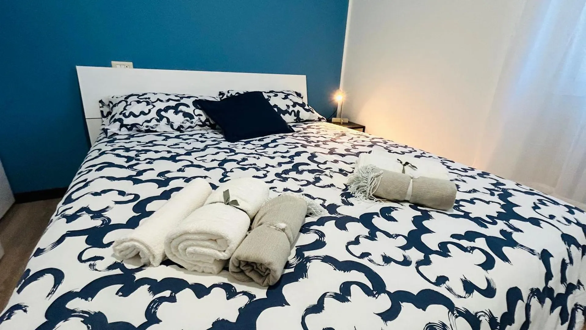 Chiara Guest House 18 - M4 Metro Blu location